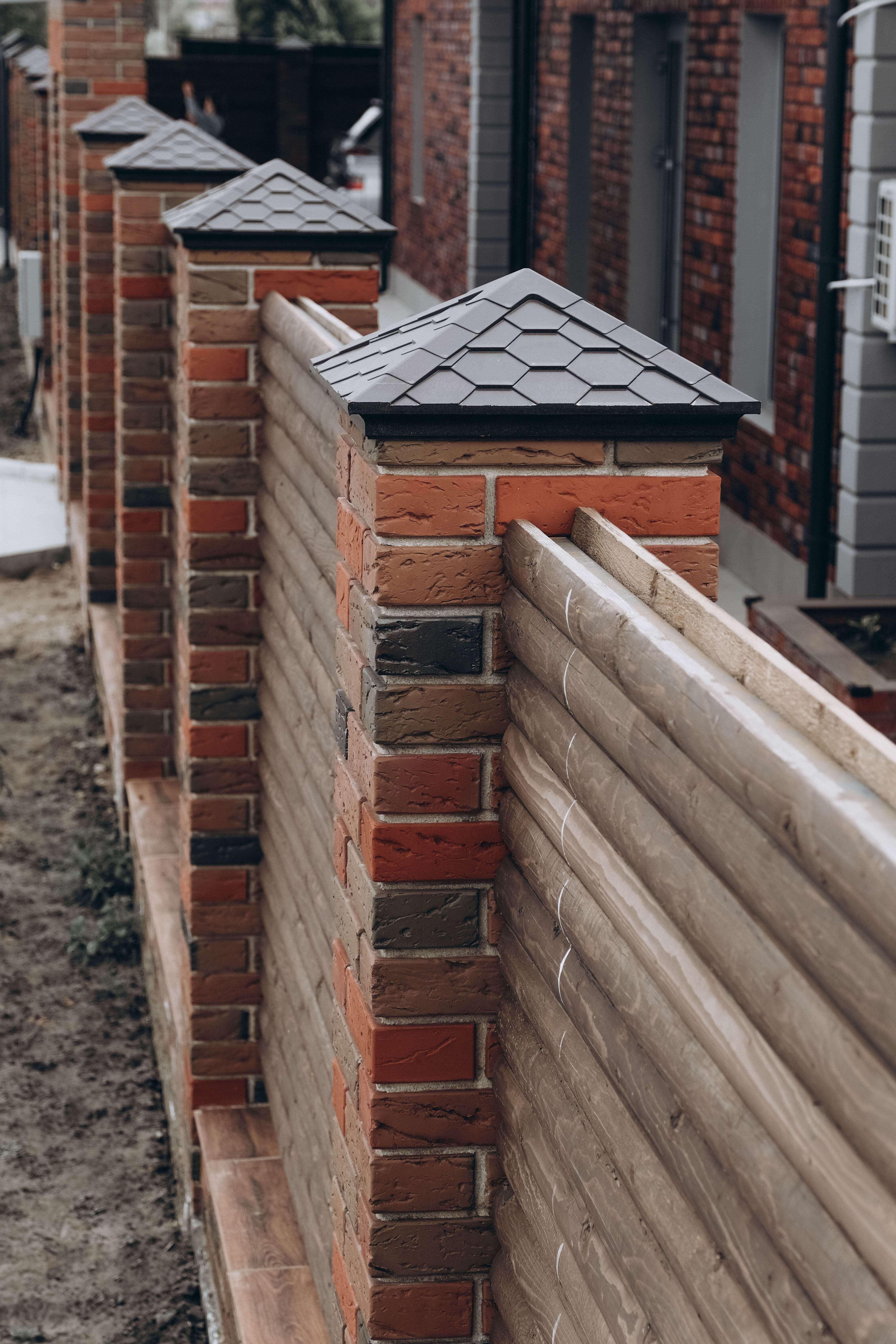 Колпак Zking Эверест Коричневый на столб 1.5х1.5 кирпича (390х390мм) в Кукуштане фото